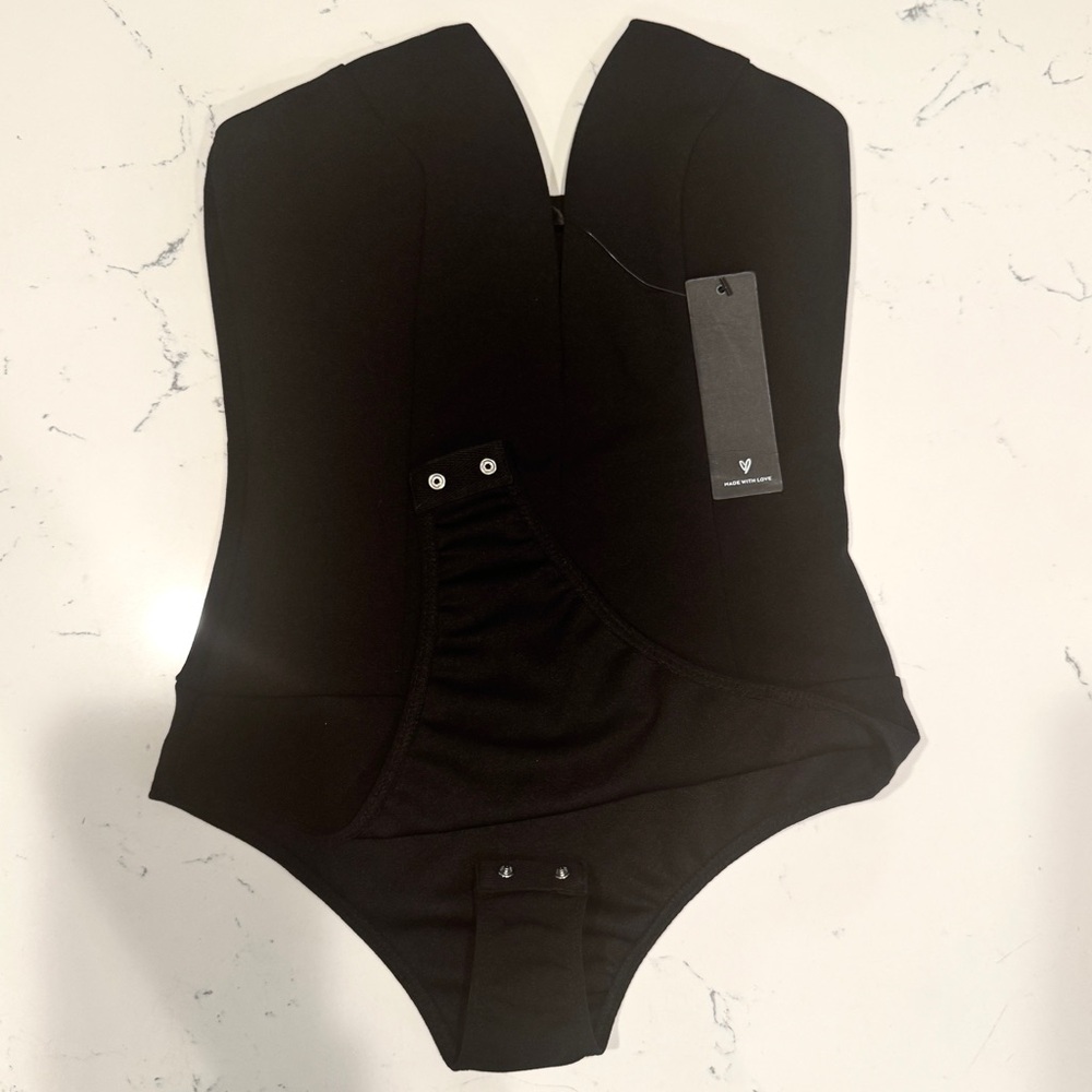 Lulus Women’s Strapless Black Bodysuit Plunge Neckline Corset Size Small NWT - Picture 7 of 12